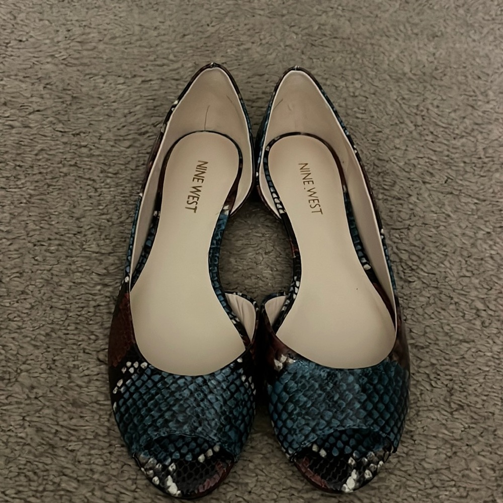Nine West colored snakeskin flats